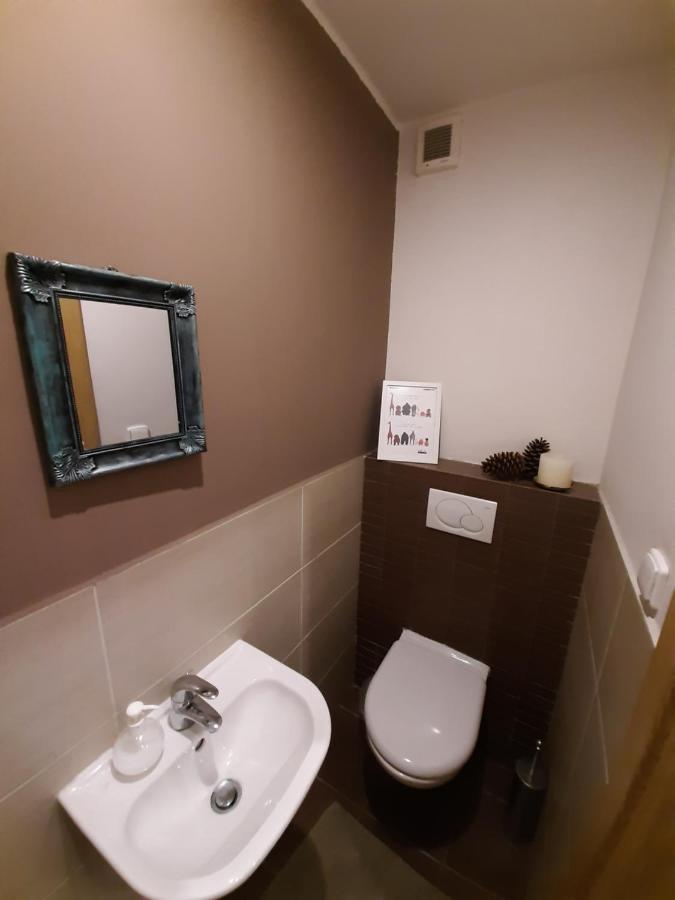 Apartman Ca' Fam Daire Liptovský Mikuláš Dış mekan fotoğraf