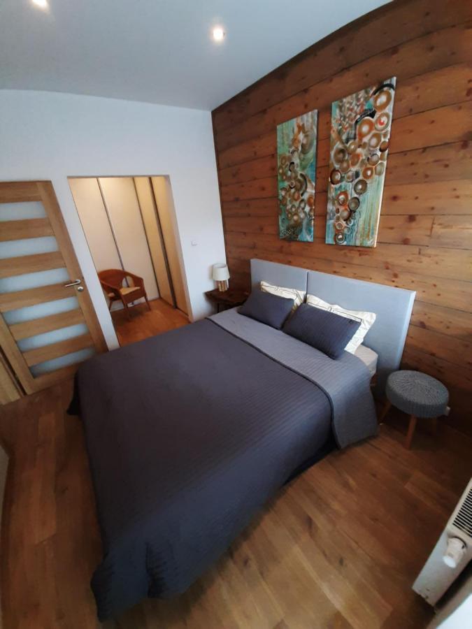 Apartman Ca' Fam Daire Liptovský Mikuláš Dış mekan fotoğraf
